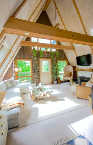 Rénovation de maisonnette à Saint Jusaint Chaleyssin
