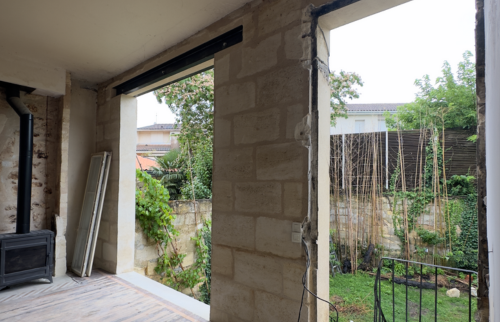 Rénovation d'une maison mitoyenne avec jardin dans Bordeaux Centre