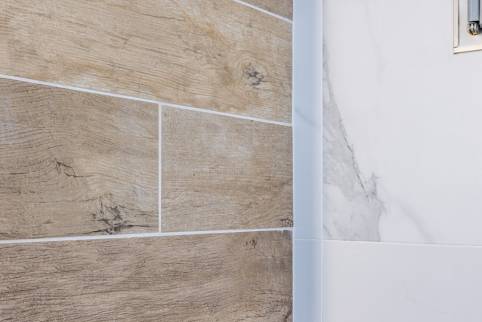 Faïence sdb Pineuilh.