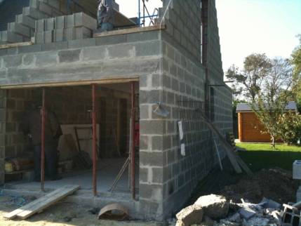 Travaux de construction de garage en parpaings - Chaumes-en-Brie 77390