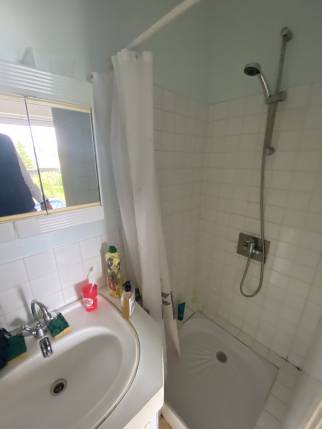 Salle de bain avant réfection