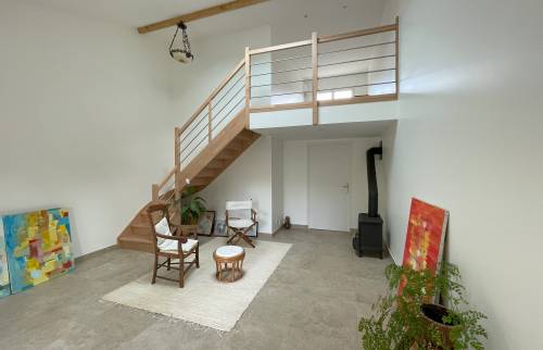 Espace de vie avec mezzanine La Maison des travaux sainte genevieve des bois