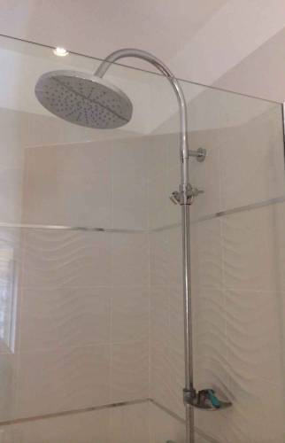 Installer une douche à Caen