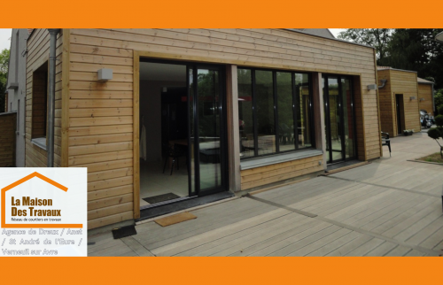 Extension à ossature bois à Dreux : une pièce lumineuse pensée pour le confort, par les courtiers Jannely et Raphaël Gil Perez.