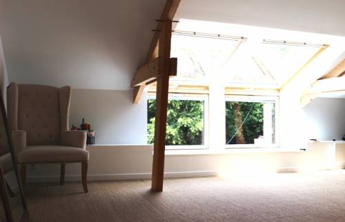 une jolie chambre parentale sous combles à Vincennes