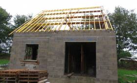 Charpente traditionnelle en pin - Caudan (56850)