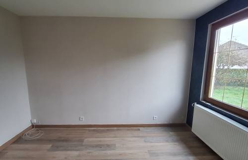 Vue du salon d'origine à Carvin avant les travaux d'ouverture de mur porteur.