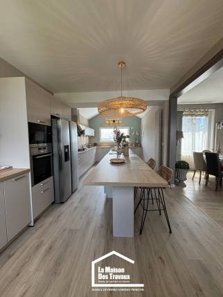 cuisine lumineuse maison vannes 56