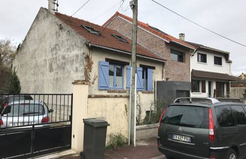 Travaux de façade à Carvin : agrandissement de maison avec matériaux traditionnels du Nord.