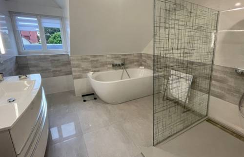 Salle de bain sous combles