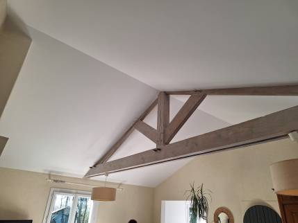 Rampants du séjour après travaux d'isolation de plafond dans une maison - Pornic 44210