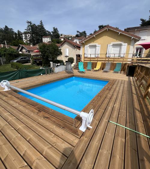 Création d'une piscine à Saint Jus Saint Rambert ( 42170 )