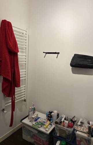 Espace salle d’eau avant rénovation – optimisation future du rangement