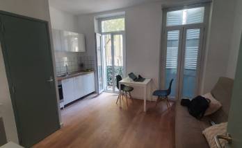 Salon et cuisine appartement 1