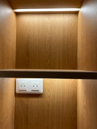 Niches murales dans une salle de bain rénovée - Nantes 44