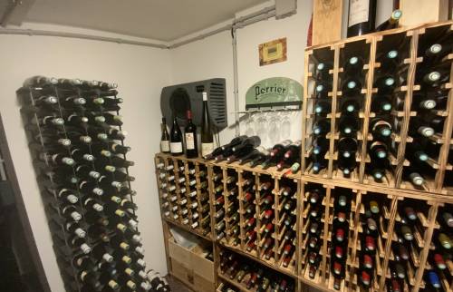 exposition collection vins personnelle La Maison Des Travaux Ales