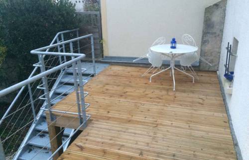 Réalisation d'une terrasse surélevée dans le Calvados