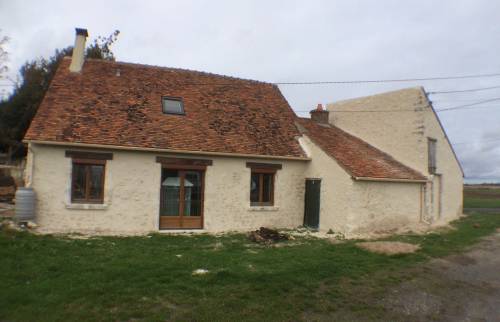 Façades rénovées pierres à vue à CORMERAY (41)