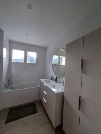 Rénovation de maison avec nouvelle salle de bain rénovée - Ambérieu-en-Bugey 01500