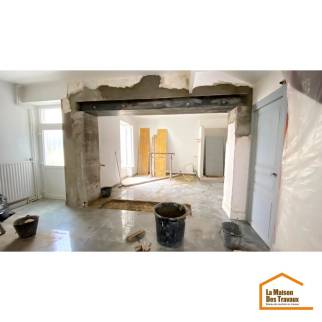 Maison en cours de rénovation à Vichy 
