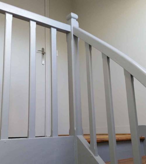 garde-corps gris clair