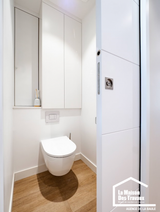 Placard sur mesure pour masquer le chauffe-eau 