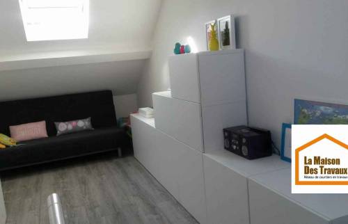 Aménagement de combles - salle de jeux traversante (91)