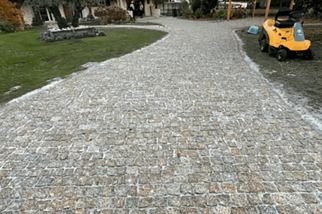 Aménagement d’une allée en pavés
