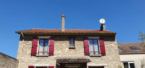 Maison avant travaux de rénovation de couverture et zinguerie - Brie-Comte-Robert 77170