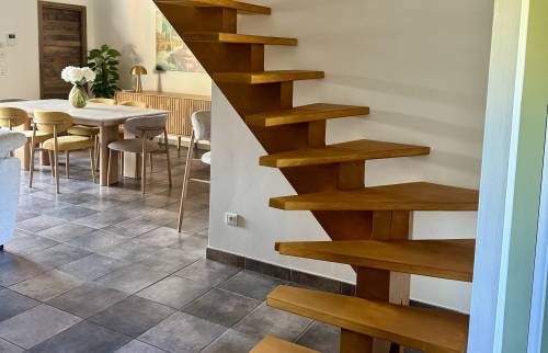 escalier limon central bellerive sur allier 