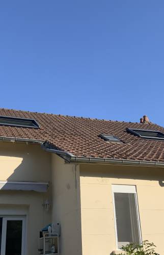 Volet Velux vue extérieure