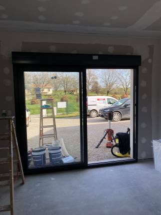 Remplacement de porte de garage par une baie vitrée coulissante - Montauban 82000