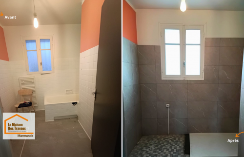 Salle de bain avant rénovation à Seyches : espace peu optimisé avec baignoire encombrante, repensé pour plus de confort et de fonctionnalité.
