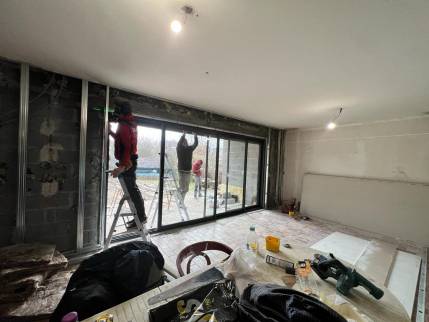 transformation fenêtres en baie vitrée saint renan