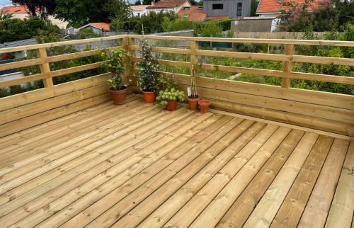 Création d'une terrasse sur pilotis à Rezé