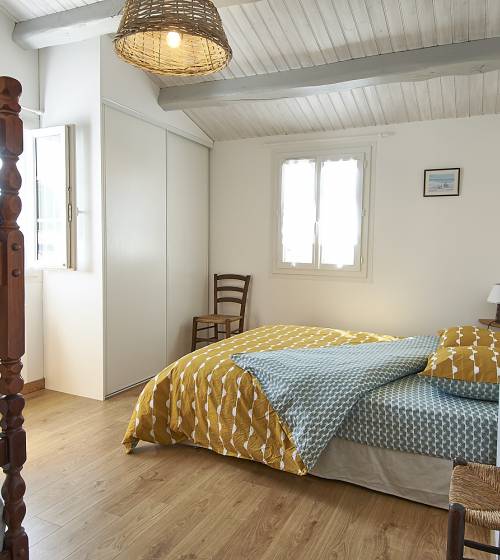 Décoration d'une chambre bord de mer La Maison des Travaux Vannes