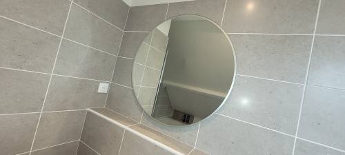 Sdb étage - Détail miroir et tablette