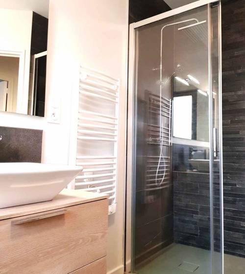 Installer une douche à l'italienne à Betton 