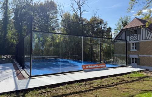 Construction d'un terrain de padel à Villers sur mer 