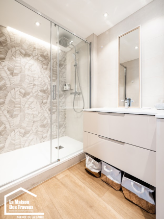 Salle de bain principale