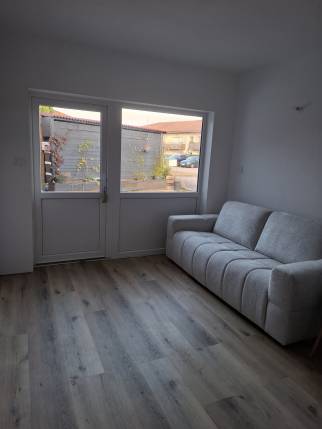 Création d'une chambre dans le garage - Certines 01240