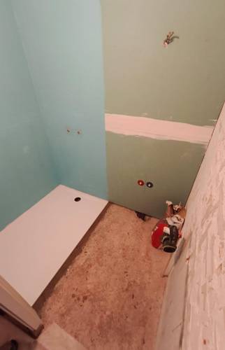 Rénovation complète d’une salle de bain dans une chambre d’amis à Troyes 2