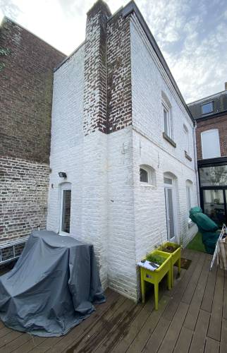 Avant travaux, façade à décaper 
