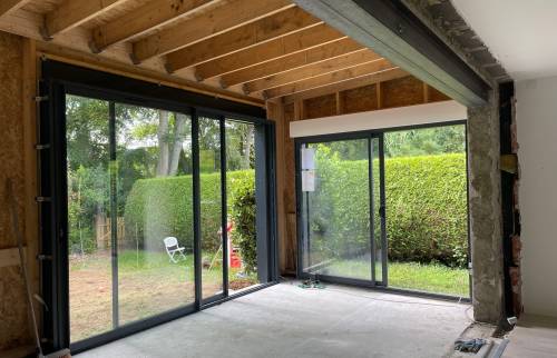 Extension en bois d'une maison 