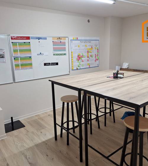 Aménagement d'un espace de travail dans les locaux professionnels de l'Atelier Collet - Pornic 44210