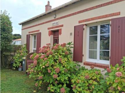 Maison secondaire après travaux de remplacement de menuiserie - Préfailles 44770