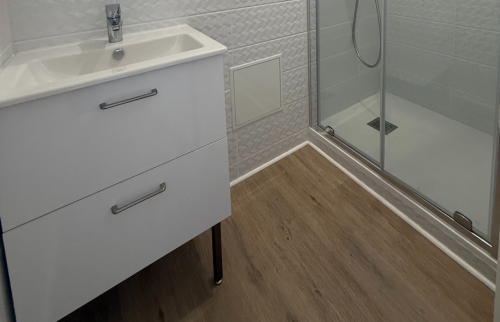 Salle de bain après