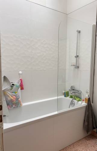 Baignoire installée après rénovation de salle de bain à Chartres-de-Bretagne