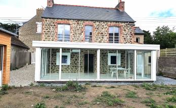 Rénovation des joints chaux et modification des façades d’une maison à Saint-Malo