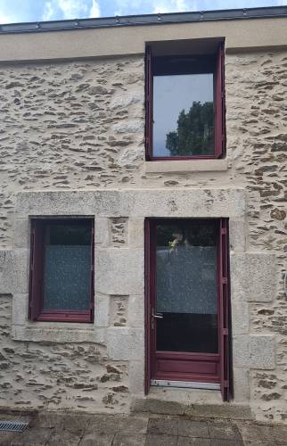 Rénovation d’une façade en pierres à Notre-Dame-des-Landes 5 6